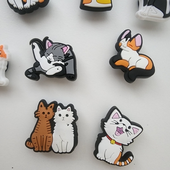 NEW Cat Animal Lover Bundle 9 Shoe‎ Charms Crocs Jibbitz - Picture 5 of 10